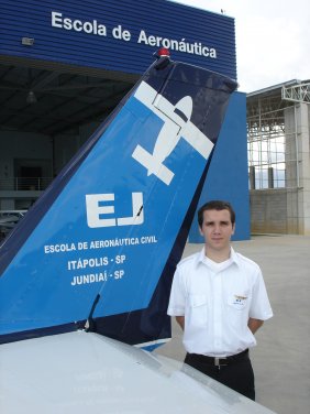 Rafael Pieralini. 27 anos <br>
PC/MNTE/IFR