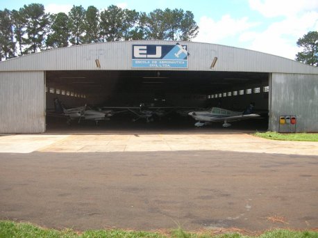 Hangar dos Aviões