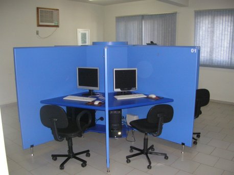Sala do CBT (Computer Basic Trainer)