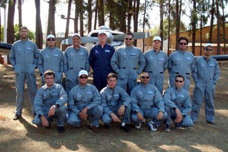 Formandos da 3ª Turma de Pilotos Agrícolas de 2008