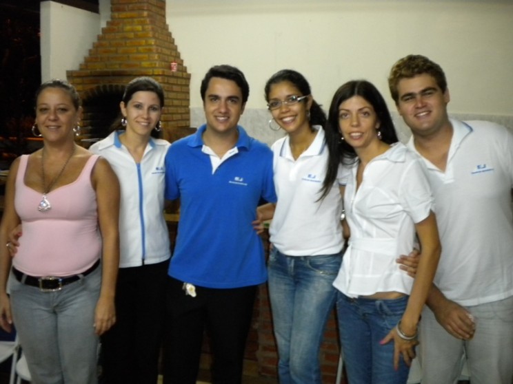 Equipe EJ.