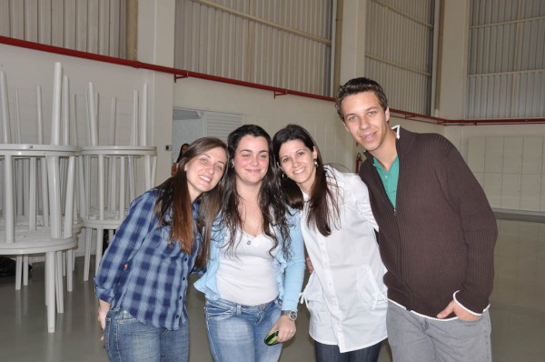 Mariana, Rafaela, Andréa e Rafael