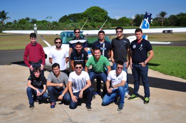 11ª turma de 2016 do curso teórico para Instrutor de Voo de avião em Itápolis.