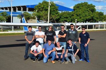 07ª Turma de 2015 do curso teórico para Instrutor de Voo de avião em Itápolis.