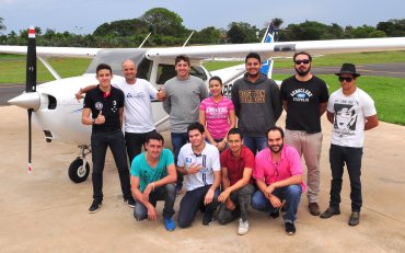 06ª turma de 2016 do curso teórico para Piloto Comercial de avião em Itápolis.