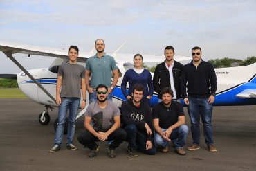 3ª turma de 2017 do curso teórico para Piloto Comercial de avião em Itápolis.